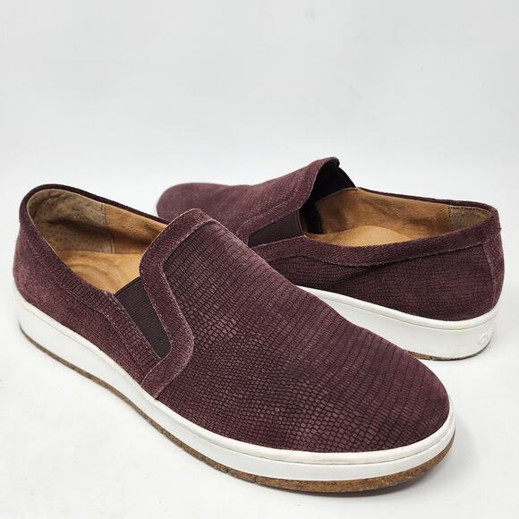 Aetrex Slip-on Comfort Sneakers Women 10M Kenzie Burgundy Leather Snake Texture - Picture 2 of 11